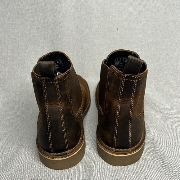 Clarks Clarkdale easy beeswax leather Chelsea boot, size 9 - Picture 3 of 8